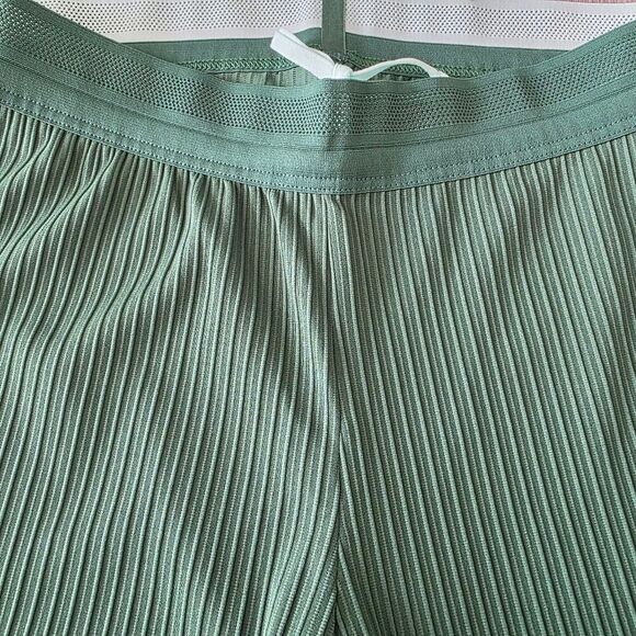 Nike Pro Elite Team Aeroswift 3/4 Tights Green USA Women’s Medium M DX9076-000 - Picture 3 of 7